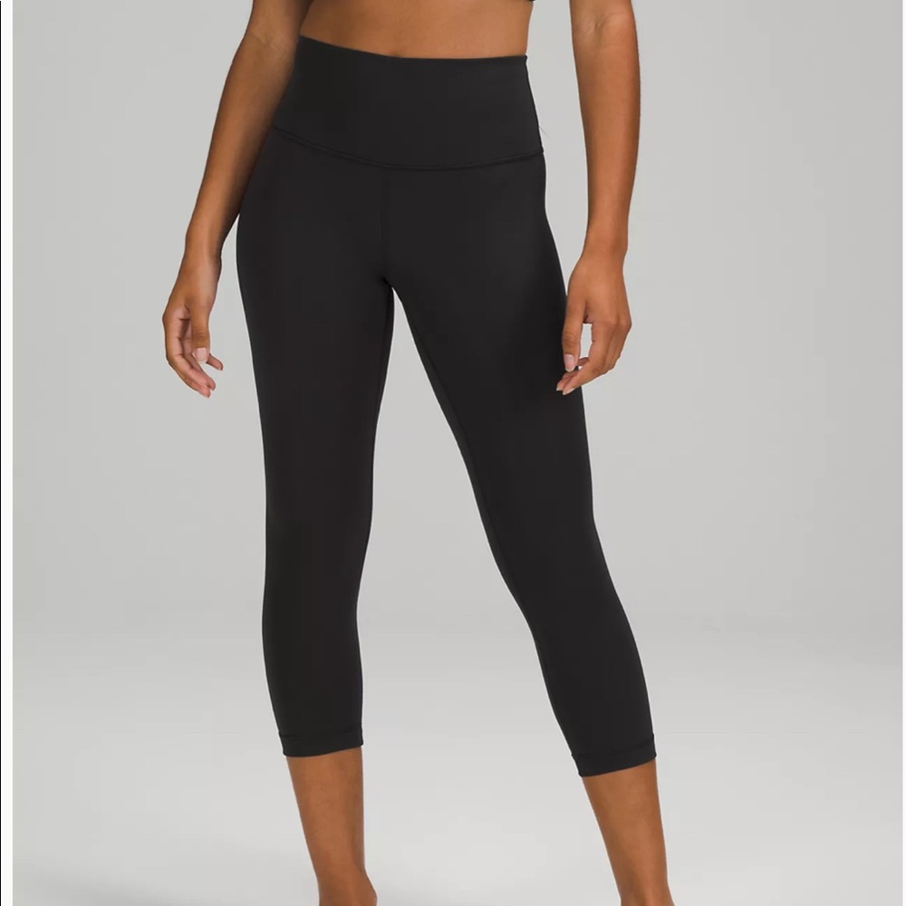 lululemon Black Capri leggings